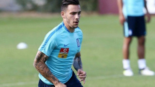 Υπέγραψε           στη       Στουτγκάρδη ο      Δώνης!