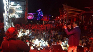 Χαμός στην παραλιακή με Γονίδη και       Μακρόπουλο