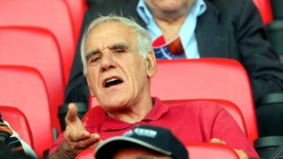 Απίστευτο   κράξιμο  Αλέφαντου  σε Ολυμπιακό και Χάσι