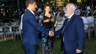Οι απαντήσεις του            Λουτσέσκου στον Σαββίδη