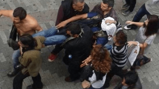 14 νεκροί από τον ξεσηκωμό των Κούρδων για την πολιορκία του Κομπάνι (VIDEO)