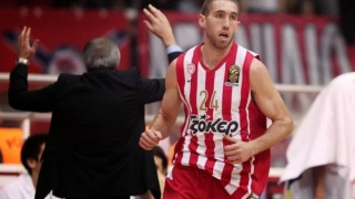 Εκτός πλάνων με Βαλένθια Λοτζέσκι και Κατσίβελης