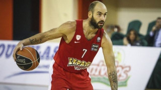 Ξανά εκτός ο                             Σπανούλης!