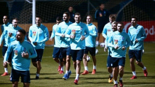 Ατομικό για                        τρεις στην Εθνική
