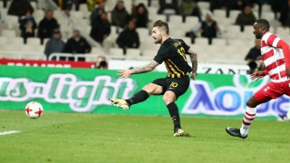 «Τα σκάει» για                        Λιβάγια η ΑΕΚ!