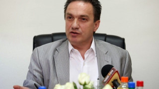 Το «χρίσμα»            στον Φανούρη Βατσίνα στον ΟΦΗ