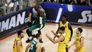 Περίπατο έκανε       ο Παναθηναϊκός κόντρα στην ΑΕΚ