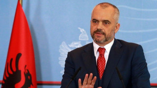Έντι Ράμα: «Οι         Τσάμηδες είναι Αλβανοί με δικαιώματα»