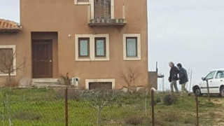 Στο σπίτι του στο Βαρνάβα ο Δημήτρης Κουφοντίνας (ΒΙΝΤΕΟ)