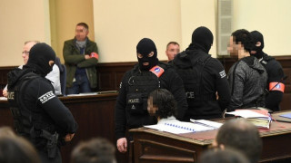 Μακελάρης  Παρισιού:      «Δε σας φοβάμαι, έχω πίστη στον Αλλάχ»