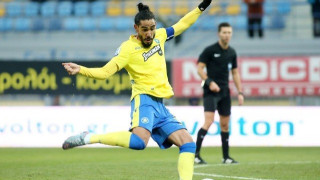 Όρθια στην Τρίπολη η                           Ξάνθη