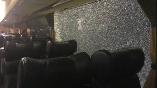 ΕΚΤΑΚΤΟ: Έσπασαν με πέτρες το πούλμαν της         ΑΕΚ