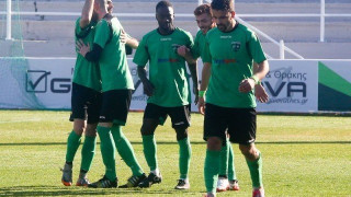 Πάτησε τριάδα ο                         Μακεδονικός!