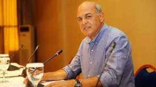 Διαφέρει σε κάτι  η διοίκηση Γραμμένου από την ΠΔΕ;