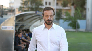 Μάντζιος πρό των πυλών