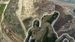 Ποιο εύρημα της Αμφίπολης ''δείχνει'' Μ. Αλέξανδρο ή άλλον επιφανή βασιλιά 