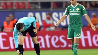 Πέταξε τα κλειδιά του στον αγωνιστικό χώρο οπαδός του Ολυμπιακού ! (pic)