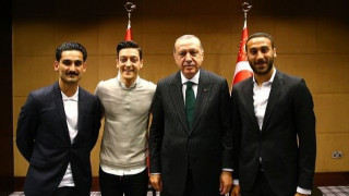 Αστέρες της Premier League υποδέχτηκαν ένθερμα τον Ερντογάν (pics)