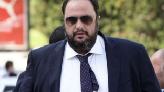 Πανικός στην άφιξη Μαρινάκη στην κηδεία Γιαννακόπουλου (vid)