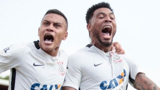 Ο Λέο Ζαμπά και ο πρώην «ερυθρόλευκος» συμπαίκτης του (pics)