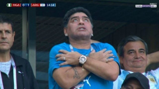 Γιατί ο Μαραντόνα παίρνει 10 χιλιάρικα από τη FIFA για κάθε ματς