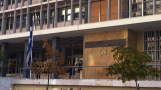 Θεσσαλονίκη: Στο εδώλιο 4 ορθοπεδικοί για παράνομες προμήθειες υλικών