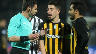 «Προσπαθούν να παίξουν παιχνίδια εκτός αγωνιστικού χώρου!»
