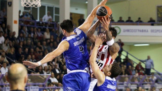 Γλίτωσε το κάζο ο                         Ολυμπιακός