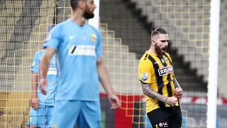 Ο Λιβάια πλασάρει για το 4-0 της ΑΕΚ                    (vid)