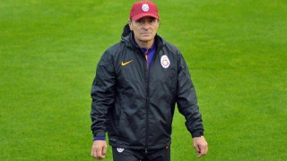 Στην έξοδο ο Πραντέλι