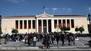 Δείτε ποια Πανεπιστήμια βάζουν λουκέτο λόγω Πολυτεχνείου και καταλήψεων (pics)