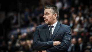 Παπαθεοδώρου: «Τρομάζει        ο τρόπος που παίζουν»