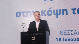 Πλήθος κόσμου στην εκδήλωση Καλαφάτη κατά της Συμφωνίας των Πρεσπών