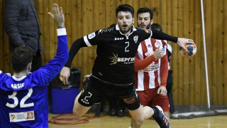 Αποκλείστηκε ο ΠΑΟΚ, στον τελικό ο         Ολυμπιακός