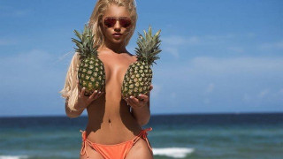 Η νοσοκόμα των ονείρων                      μας! (PICS)