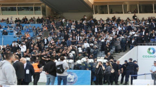 ΕΚΤΑΚΤΟ: Απειλή για... εκκένωση μετά το μπάχαλο στα επίσημα