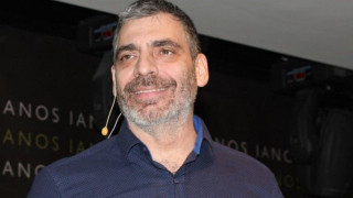Σερβετάς: "Μη πιστεύετε τίποτα,                 είμαι μια χαρά"