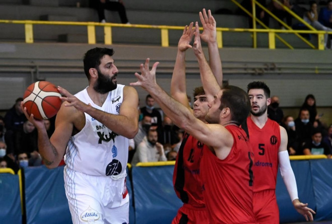 Μπουρούσης: «Καλό ότι επενδύουν Άρης και ΠΑΟΚ, είναι υγεία»