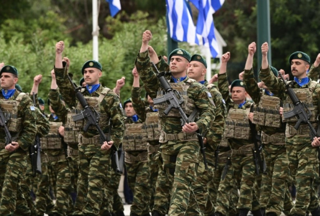 Στρατιωτική θητεία: Ποιοι μπορούν να υπηρετήσουν εννέα μήνες-Τι αλλάζει στο καθεστώς των αναβολών