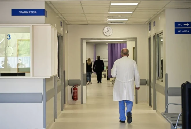 Τραγωδία στη Βέροια: 75χρονος έπεσε από τον 4ο όροφο του νοσοκομείου και έχασε την ζωή του