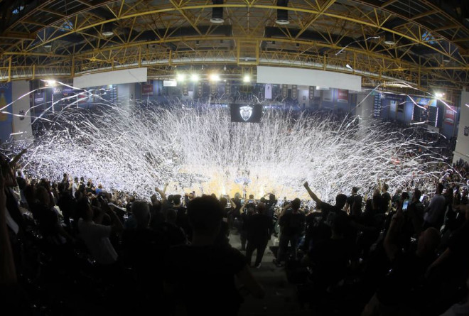 Sold out μέσα σε δύο ώρες το ΠΑΟΚ-Άρης!