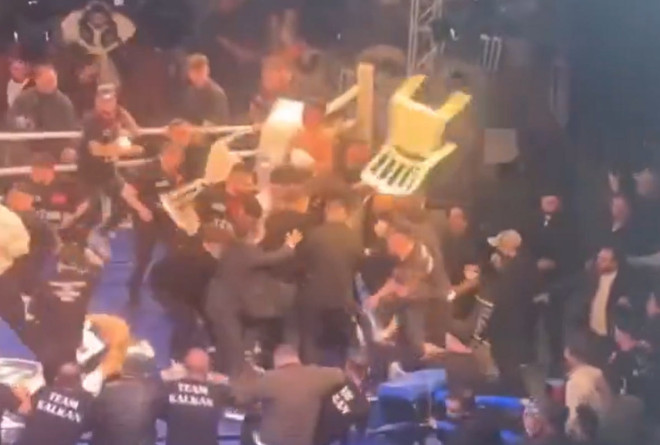 Τουρκία: Αίμα και άμμος σε αγώνα πυγμαχίας-Έπεσε ξύλο στο ρινγκ (vid)