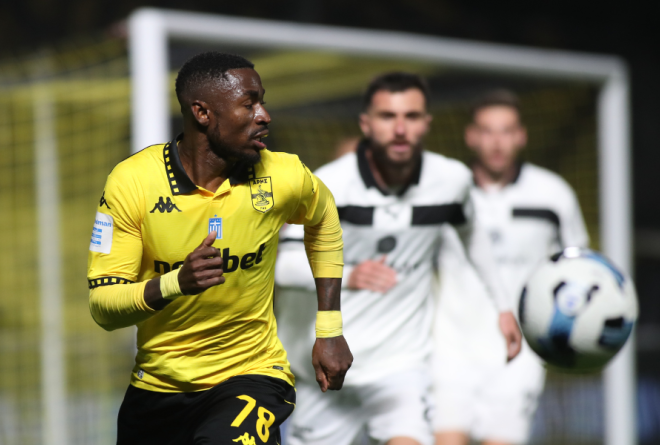 Άρης: Δίλημμα με Χόνγκλα και φόντο τη νέα σεζόν