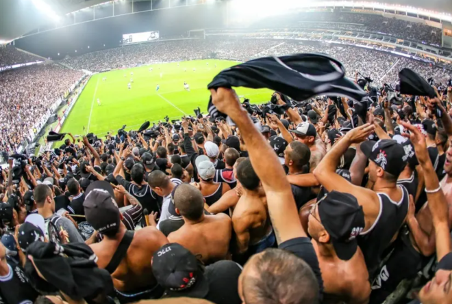 Copa Libertadores: Μαγικές εικόνες-«Ποτάμι» οι οπαδοί της Κορίνθιανς