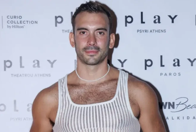 Ιάσονας Μανδηλάς: Όταν ο μπαμπάς μου έμαθε για την πρόταση γάμου στον σύντροφό μου πήρε σαμπάνια