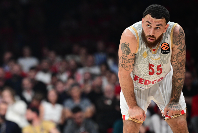 Euroleague: «Γα@@@@νοι κλέφτες» φώναζε ο Μάικ Τζέιμς στους διαιτητές στο ΣΕΦ!