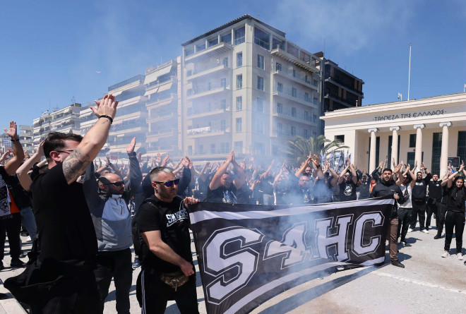 Κύπελλο Ελλάδας: Το σημείωμα μητέρας που έκλεψε την παράσταση για τον τελικό ΠΑΟΚ-ΟΦΗ