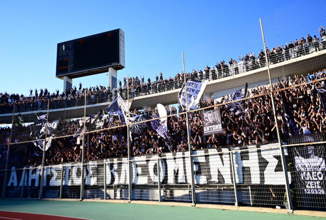 Το «ευχαριστώ» των ΣΦ ΠΑΟΚ: «Να μην ξεχαστούν τ’ αδέρφια μας, ΠΑΟΚ σημαίνει όλοι μαζί μια γροθιά»
