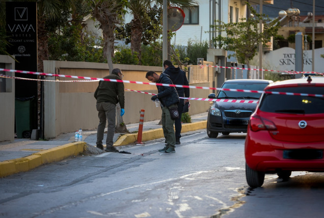 Δολοφονία στο Ηράκλειο: Ο 54χρονος εκτέλεσε με έξι σφαίρες τον 20χρονο (vid)