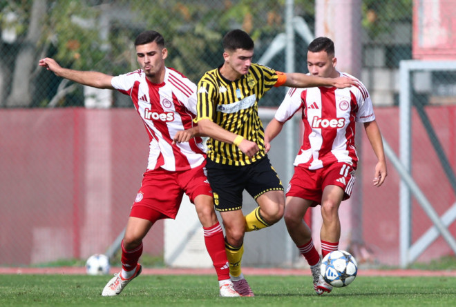 Άρης-Κ19: Η γκολάρα του Αλέκου Καραμανλή έκανε περήφανο τον παππού του Αλέκο Αλεξιάδη